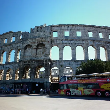 Kaiserwald Apartment Pula